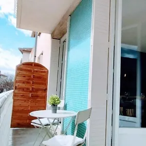 https://lchappe-belle-avignon.aixenprovencehotels.org